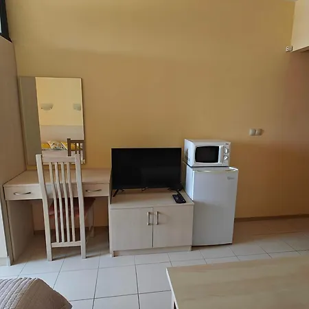 Daisy Harmony Hills Apartament *