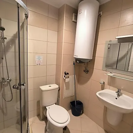 Daisy Harmony Hills Apartament *