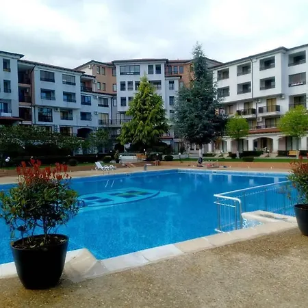 Daisy Harmony Hills 로가체보